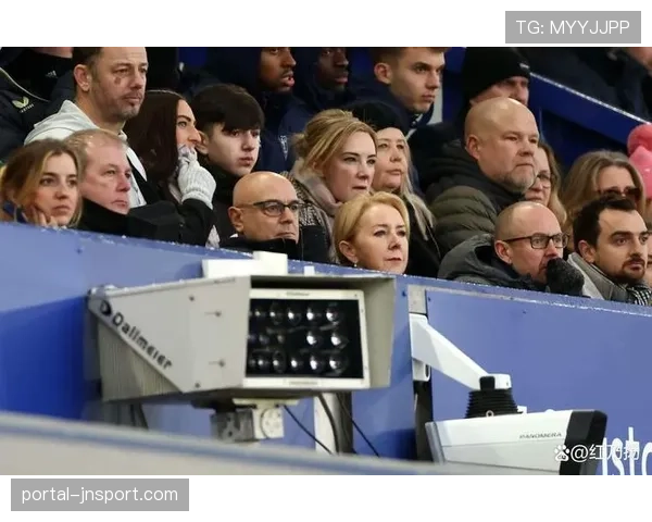 俱乐部商业运营挑战：热刺赞助商因战绩不佳终止合作，暴露竞技成绩商业反噬风险